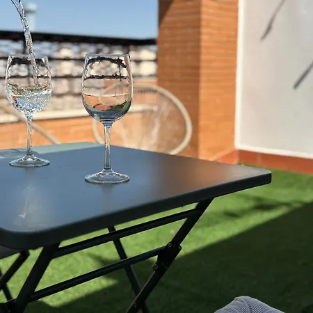 Duplex Centrico Con Terraza Y Parking Gratuito
