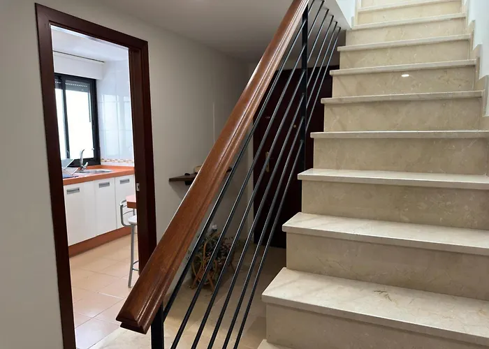 Duplex Centrico Con Terraza Y Parking Gratuito