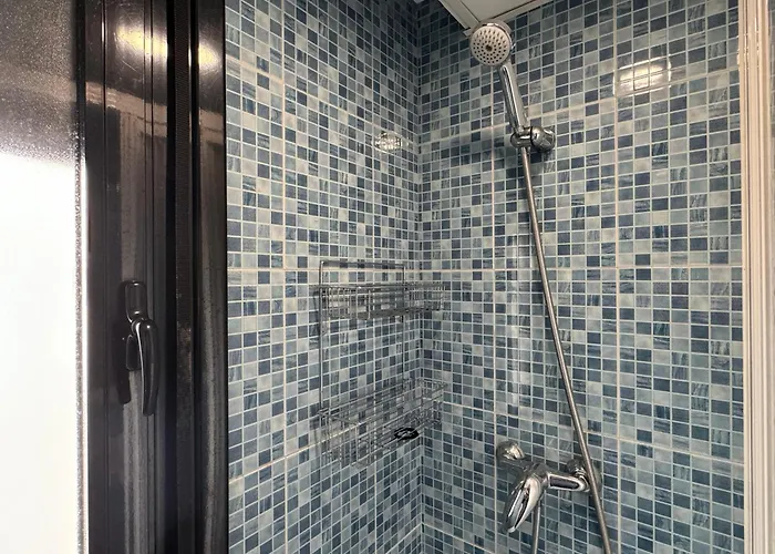 Duplex Centrico Con Terraza Y Parking Gratuito