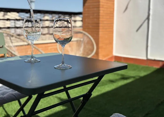 Duplex Centrico Con Terraza Y Parking Gratuito
