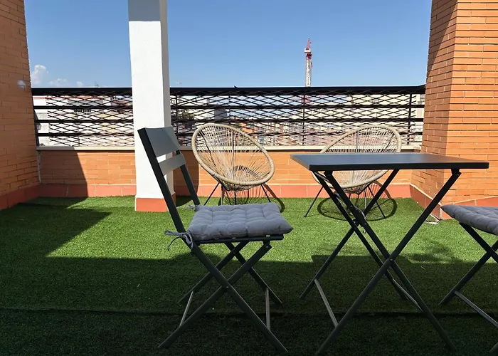 Duplex Centrico Con Terraza Y Parking Gratuito