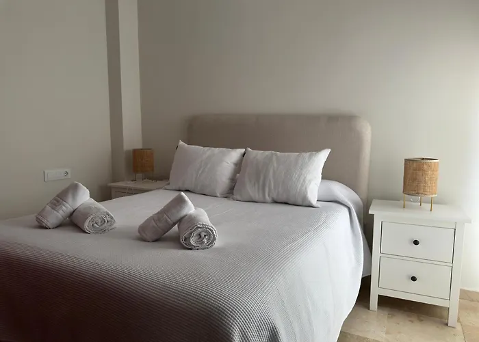 Duplex Centrico Con Terraza Y Parking Gratuito