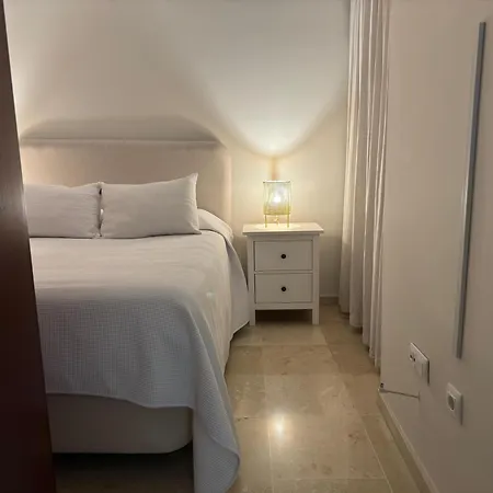 Duplex Centrico Con Terraza Y Parking Gratuito