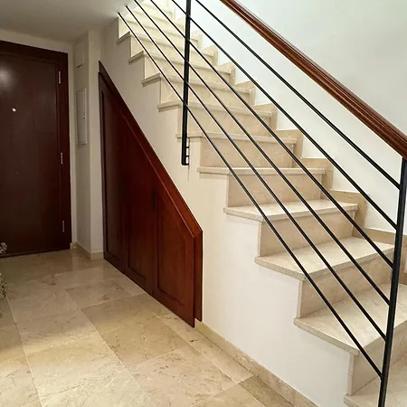 Duplex Centrico Con Terraza Y Parking Gratuito شقة *